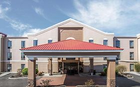 Quality Suites Morristown West